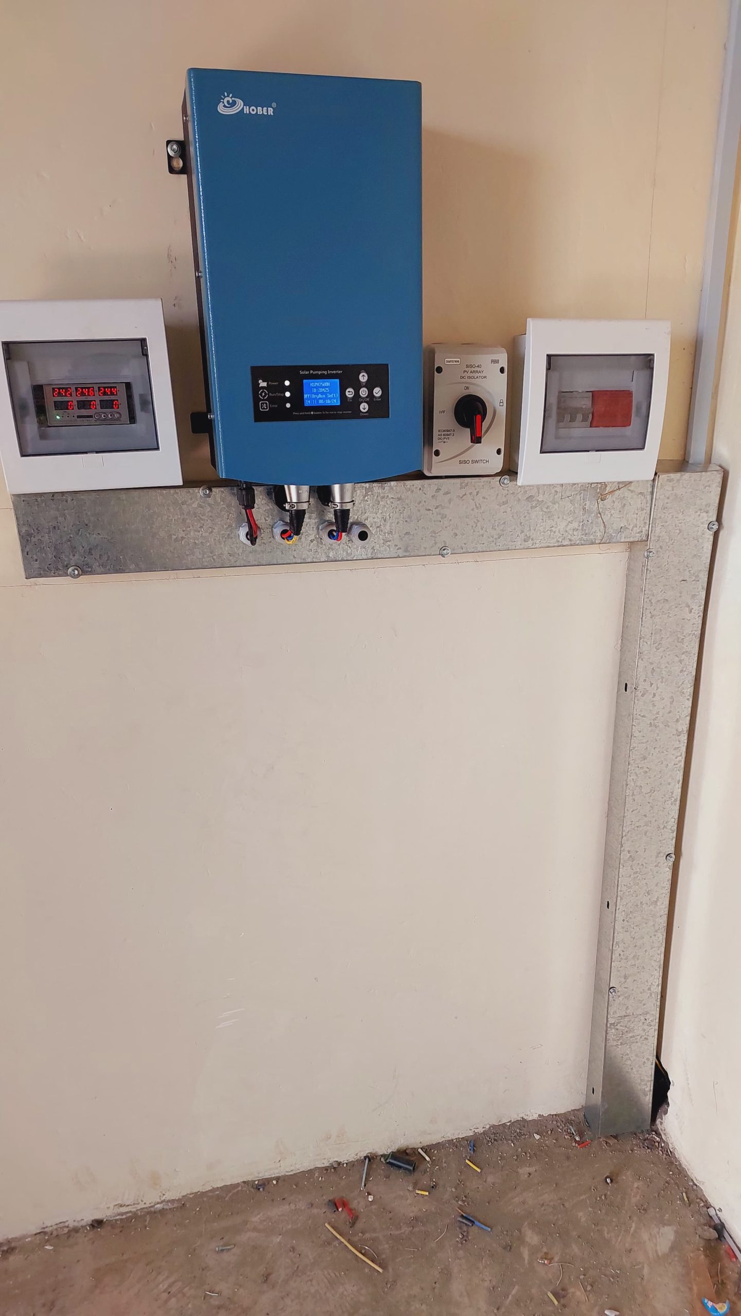 4Kw borehole pump solarization kit